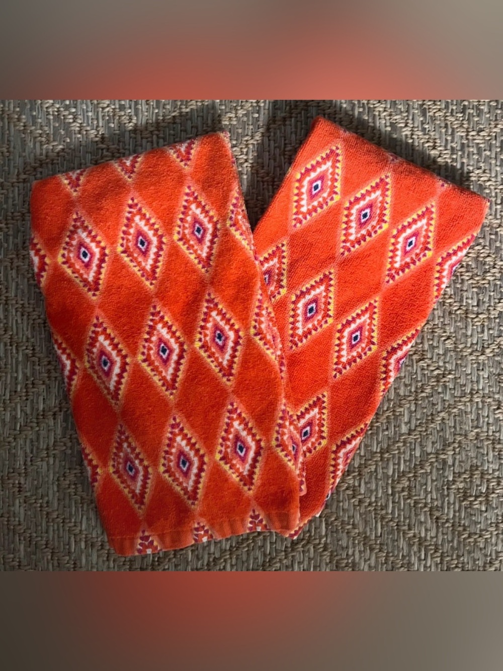 Opal House Set of 2 Hand Towels